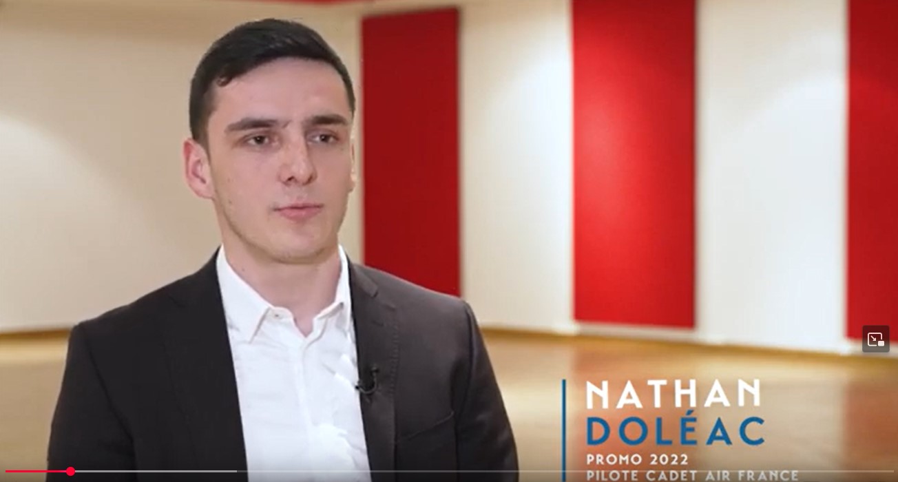Nathan Doléac (IPSA promo 2022) a intégré le programme Cadets d'Air France après son diplôme. Il partage son parcours et ses conseils dans une interview vidéo.