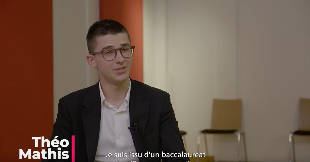 temoigagne vidéo de Théo Matis, diplômé ipsa devenir pilote de ligne