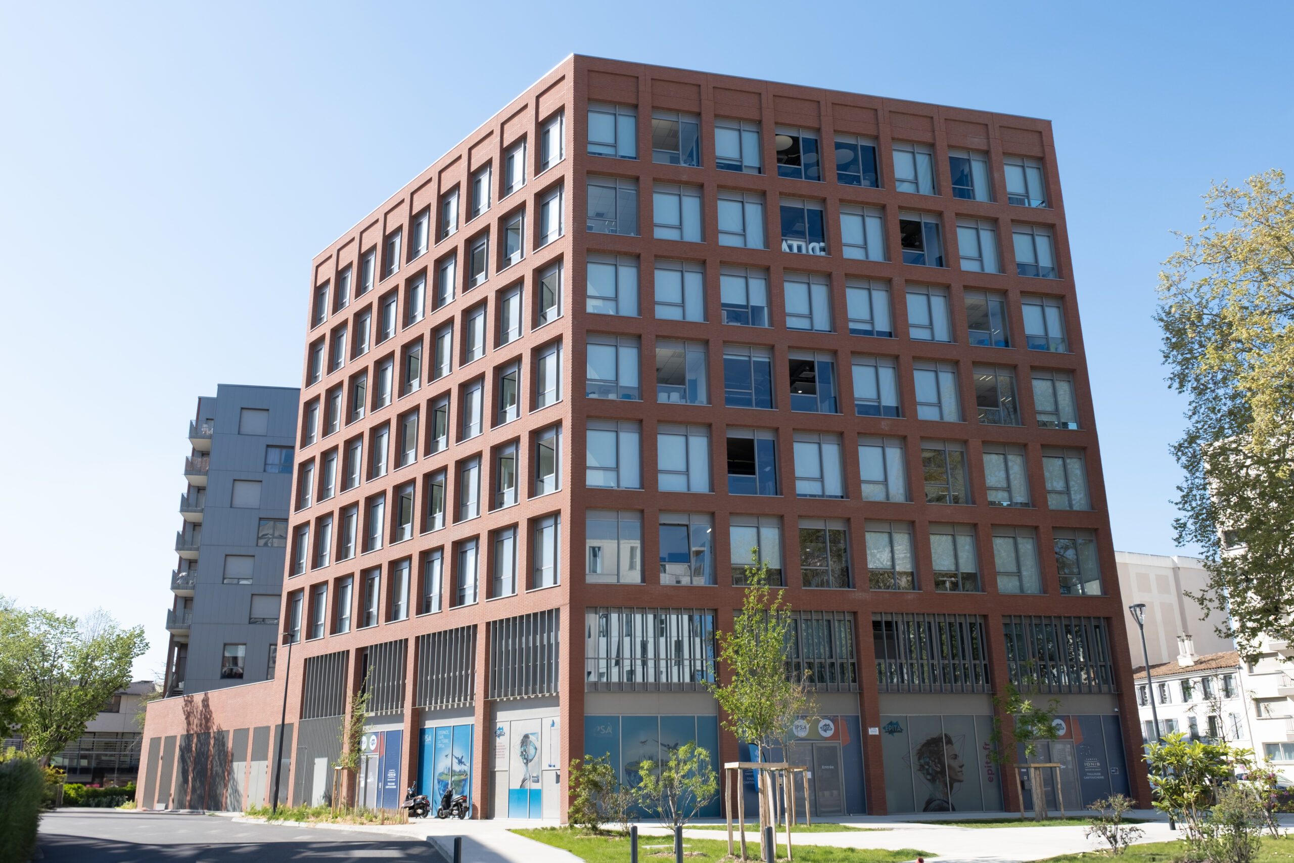 Le campus de Toulouse de l'école d'aéronautique et spatial de l'IPSA