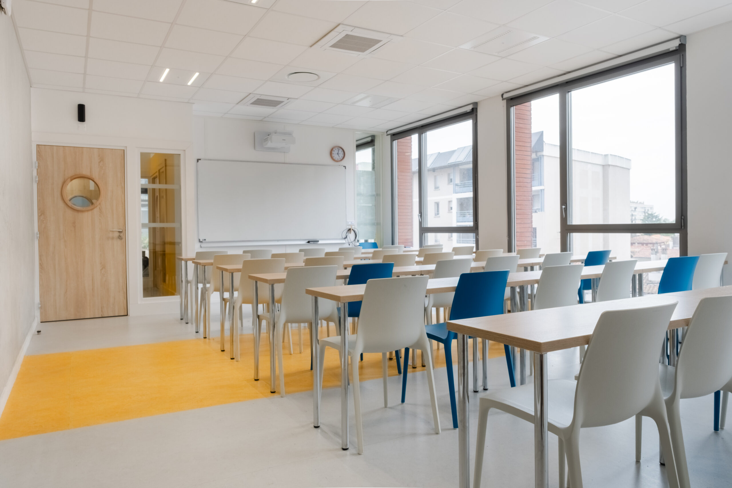 photo d'une salle de cours sur le campus ipsa ecole ingénieur Toulouse